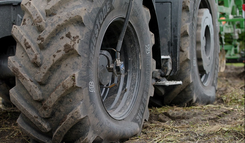 Pneus VF VT-TRACTOR à 0,6 bar de pression